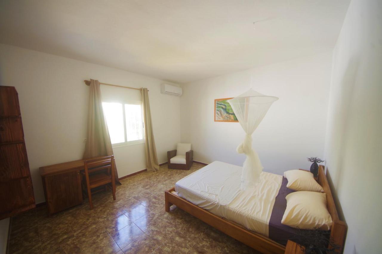דקר Villa Ty Milyn Mazela Sa מראה חיצוני תמונה