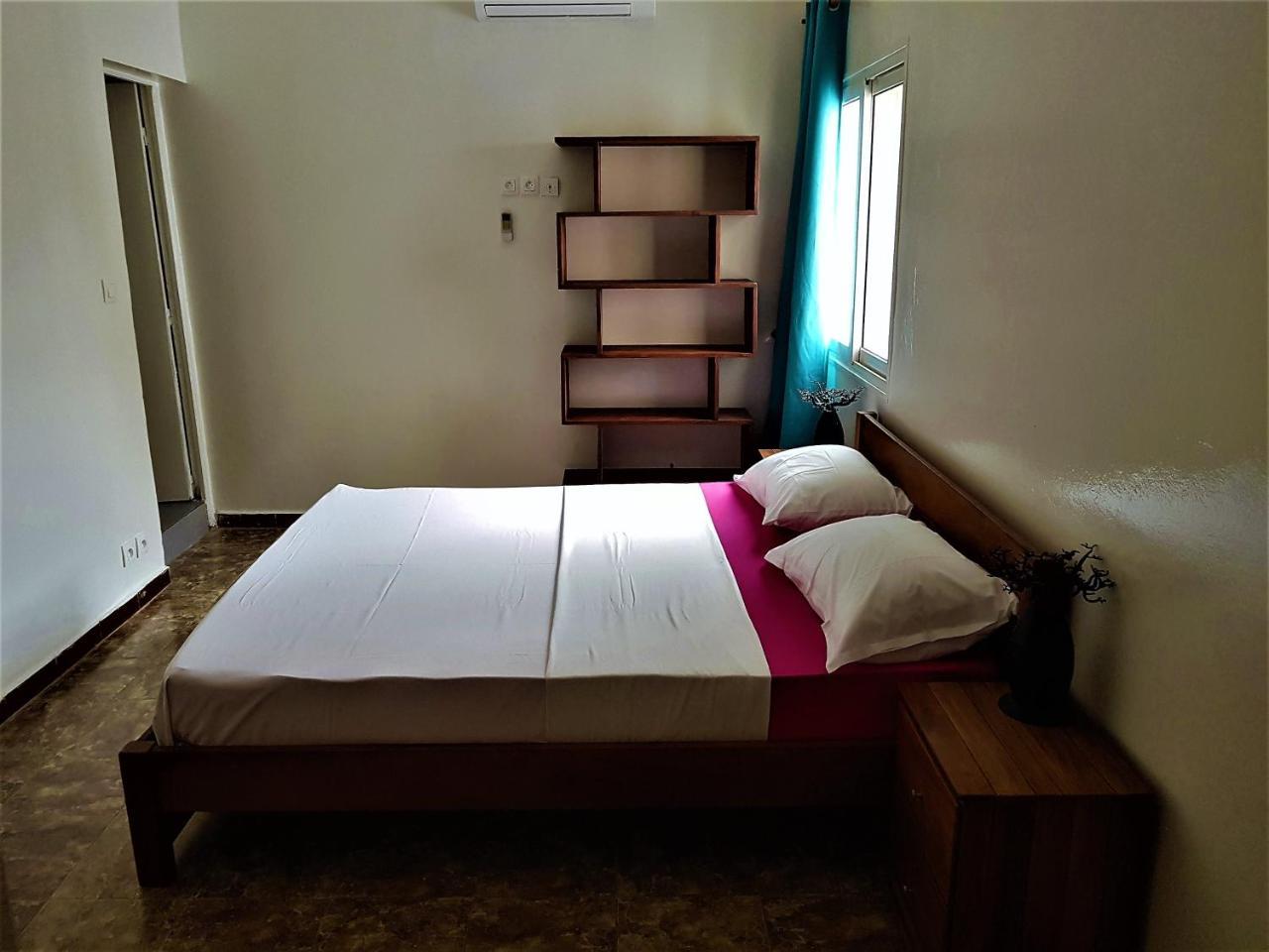 דקר Villa Ty Milyn Mazela Sa מראה חיצוני תמונה